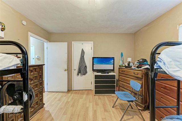 1205 44TH AVENUE E, Bradenton, FL 34203