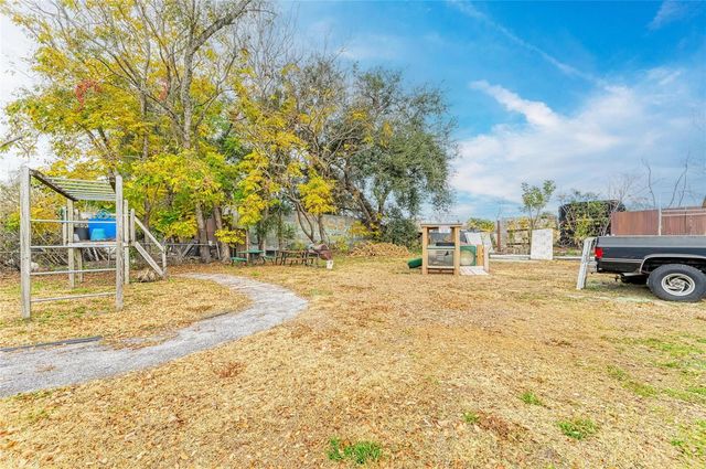 1205 44TH AVENUE E, Bradenton, FL 34203