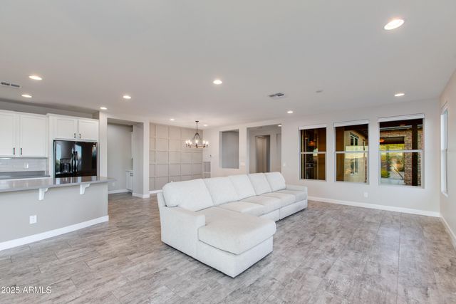 3235 JOSEY WALES Way, Wickenburg, AZ 85390