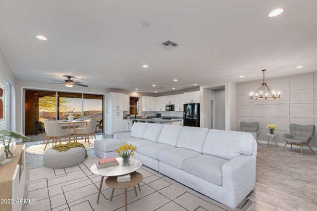 3235 JOSEY WALES Way, Wickenburg, AZ 85390