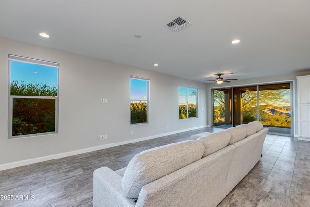 3235 JOSEY WALES Way, Wickenburg, AZ 85390