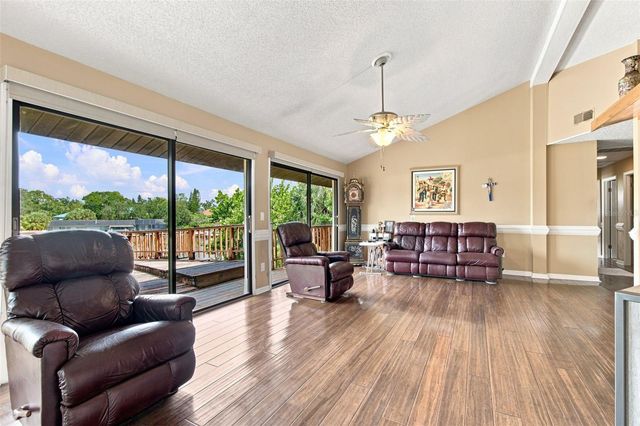 5 VENETIAN COURT, Tarpon Springs, FL 34689