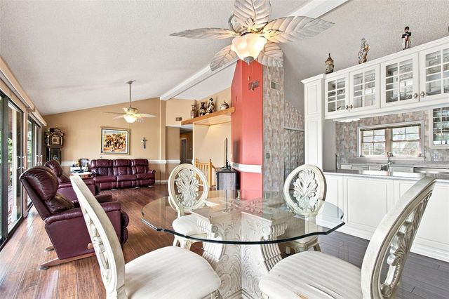 5 VENETIAN COURT, Tarpon Springs, FL 34689