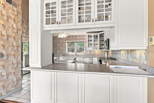 5 VENETIAN COURT, Tarpon Springs, FL 34689