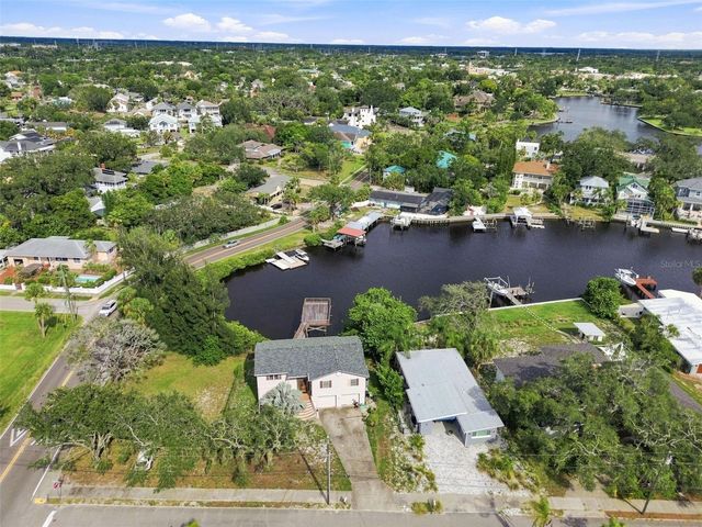 5 VENETIAN COURT, Tarpon Springs, FL 34689
