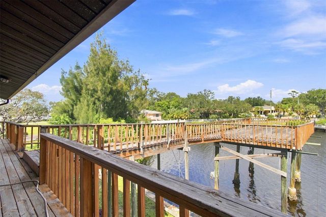 5 VENETIAN COURT, Tarpon Springs, FL 34689