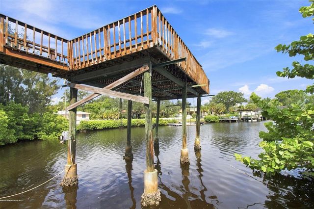 5 VENETIAN COURT, Tarpon Springs, FL 34689