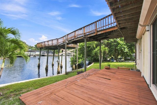 5 VENETIAN COURT, Tarpon Springs, FL 34689