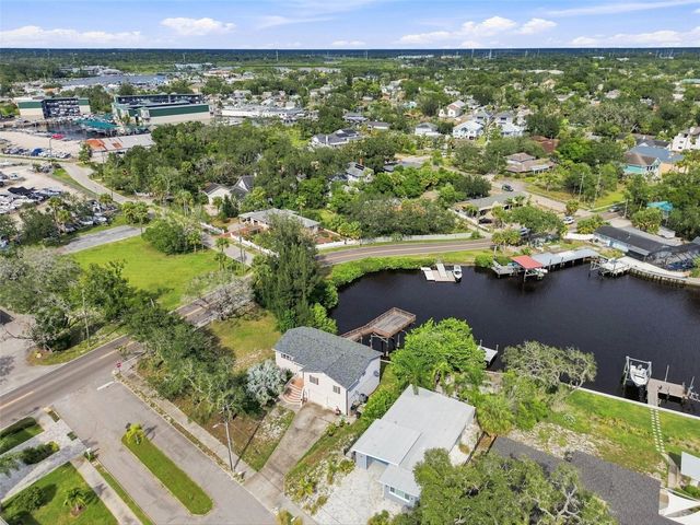 5 VENETIAN COURT, Tarpon Springs, FL 34689