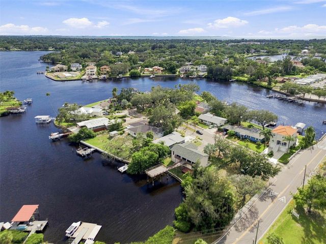 5 VENETIAN COURT, Tarpon Springs, FL 34689