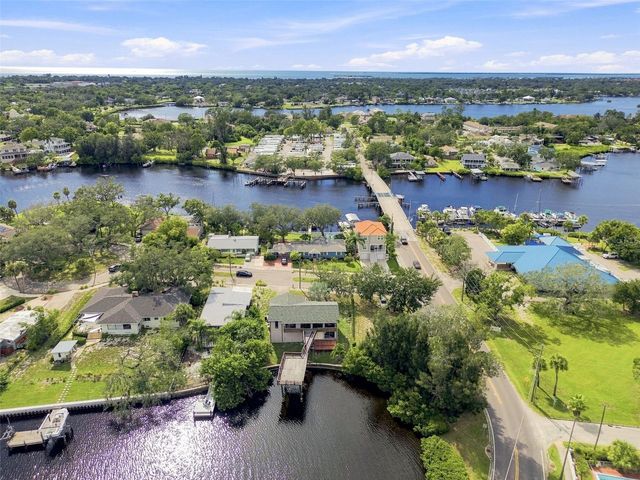 5 VENETIAN COURT, Tarpon Springs, FL 34689