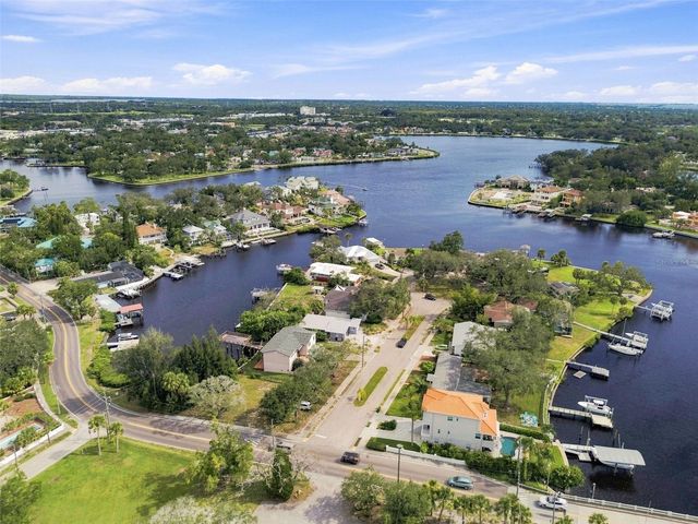 5 VENETIAN COURT, Tarpon Springs, FL 34689