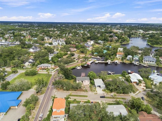 5 VENETIAN COURT, Tarpon Springs, FL 34689