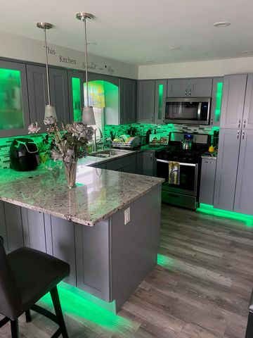 372 Bensley Avenue, Calumet City, IL 60409