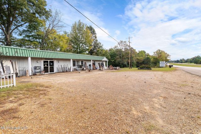 3322 Us-72, Holly Springs, MS 38635