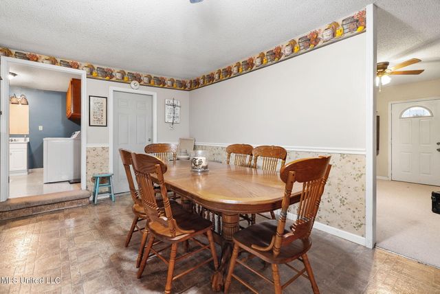 3322 Us-72, Holly Springs, MS 38635