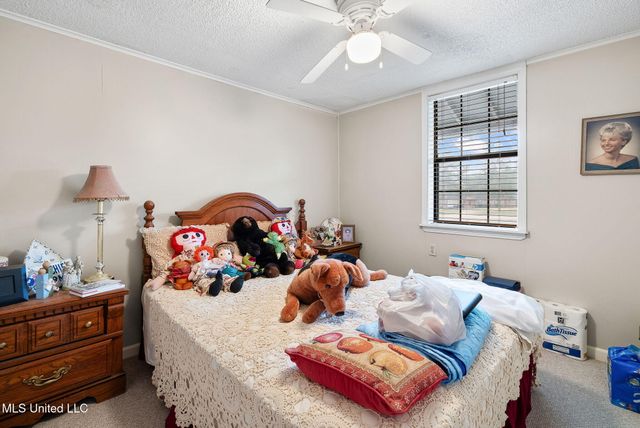 3322 Us-72, Holly Springs, MS 38635