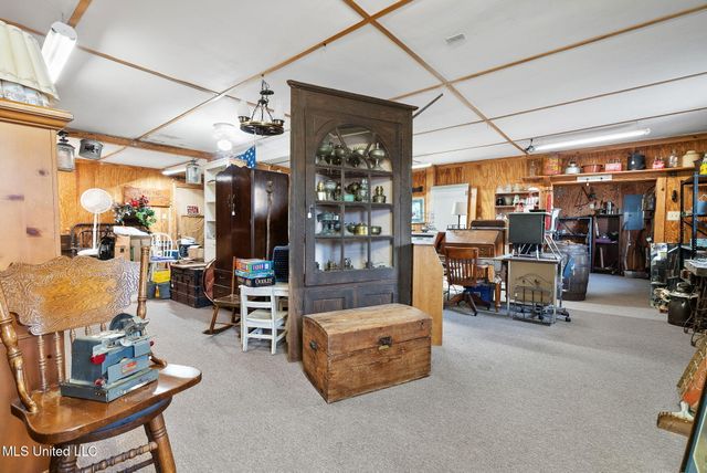 3322 Us-72, Holly Springs, MS 38635