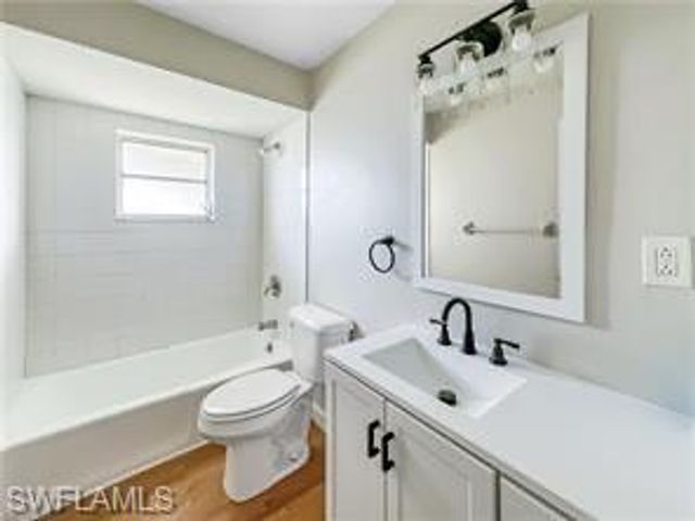 328 CAPE CORAL PKWY W UNIT 3, Cape Coral, FL 33914