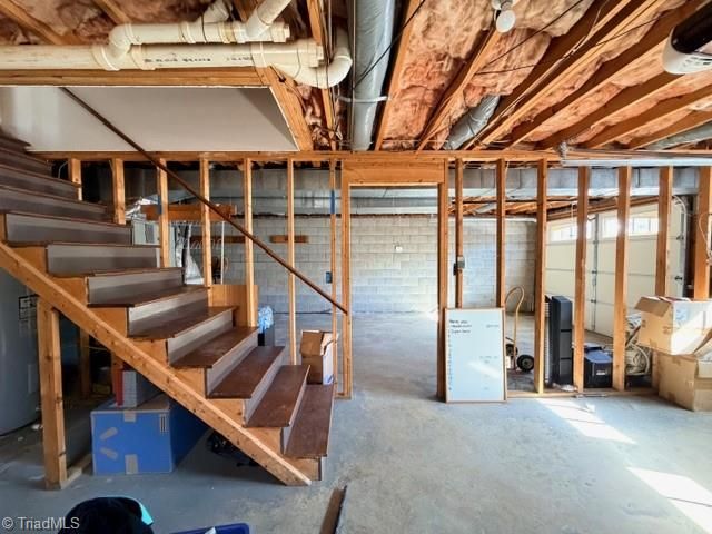 6210 Herinhut Road, Winston-salem, NC 27127