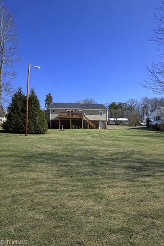 6210 Herinhut Road, Winston-salem, NC 27127