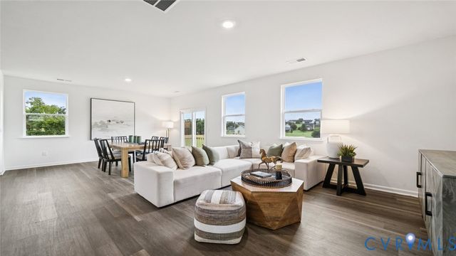 4211 Eagle Dr, Hopewell, VA 23860