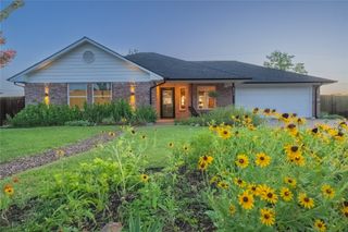 473 N Sierra Trail, Pilot Point, TX 76258