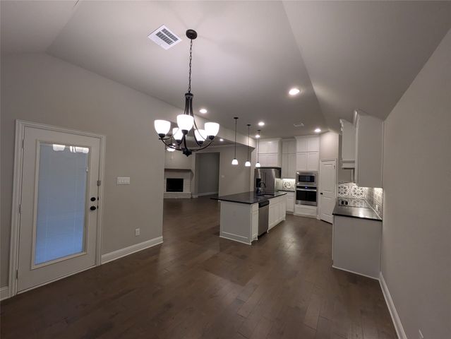 1720 Whispering Trail Drive, Waxahachie, TX 75165