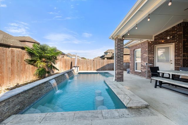 9805 Nolina Road, Fort Worth, TX 76177