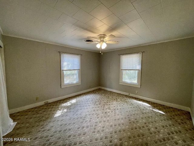 111 W Andrus Avenue, Opelousas, LA 70570