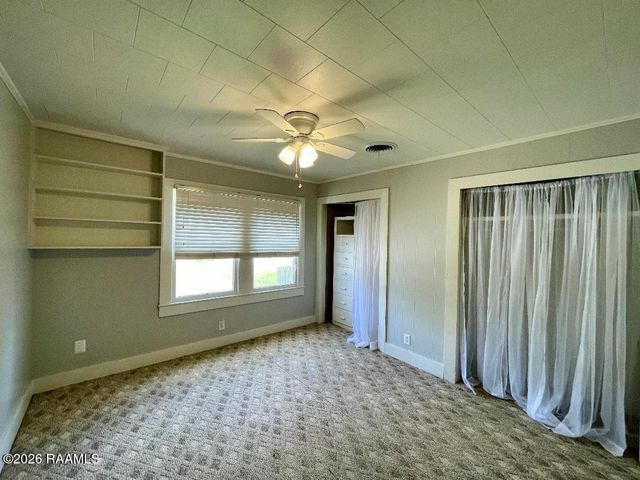 111 W Andrus Avenue, Opelousas, LA 70570