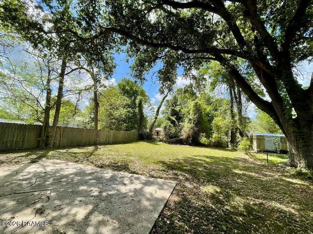 111 W Andrus Avenue, Opelousas, LA 70570