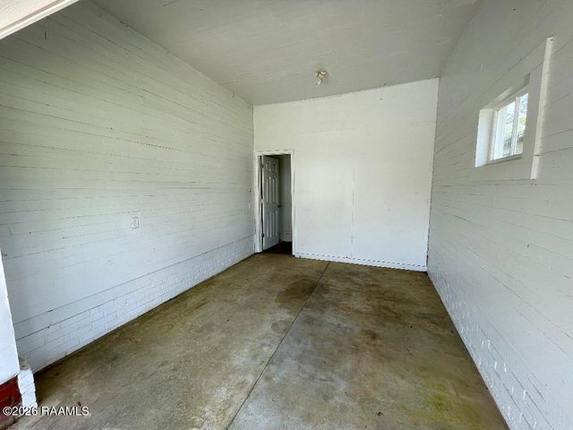 111 W Andrus Avenue, Opelousas, LA 70570