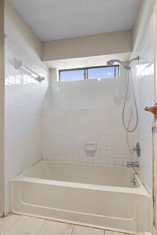 2614 Aylesbury LN, Austin, TX 78745