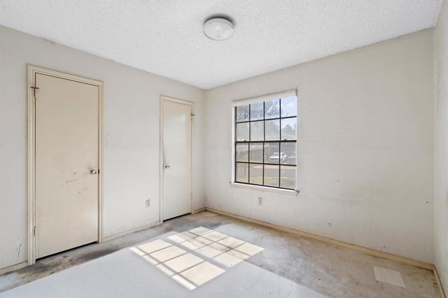 2614 Aylesbury LN, Austin, TX 78745