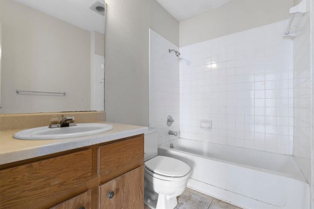 2614 Aylesbury LN, Austin, TX 78745
