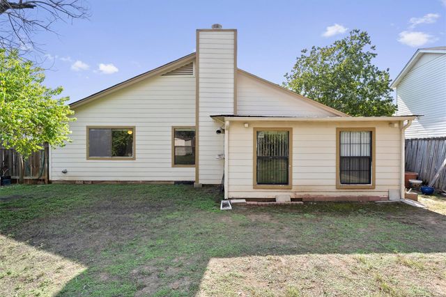 2614 Aylesbury LN, Austin, TX 78745