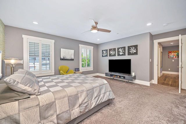 3160 1st Ave, Sacramento, CA 95817