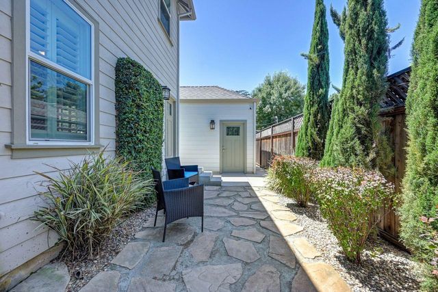 3160 1st Ave, Sacramento, CA 95817