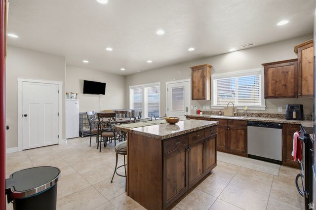 127 E RIVER BEND RD, Saratoga Springs, UT 84045