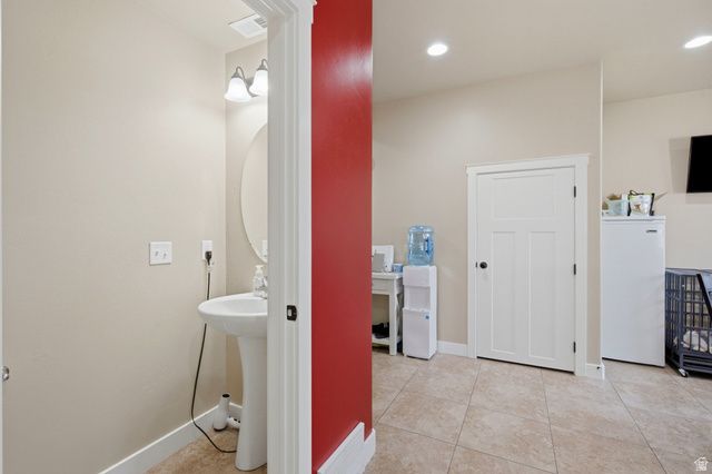 127 E RIVER BEND RD, Saratoga Springs, UT 84045