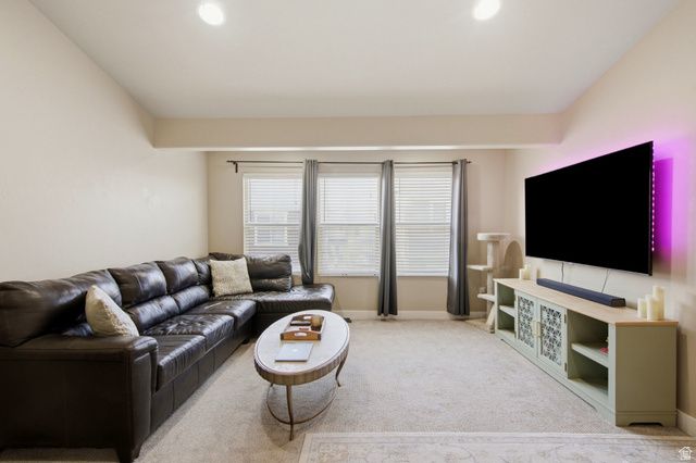 127 E RIVER BEND RD, Saratoga Springs, UT 84045