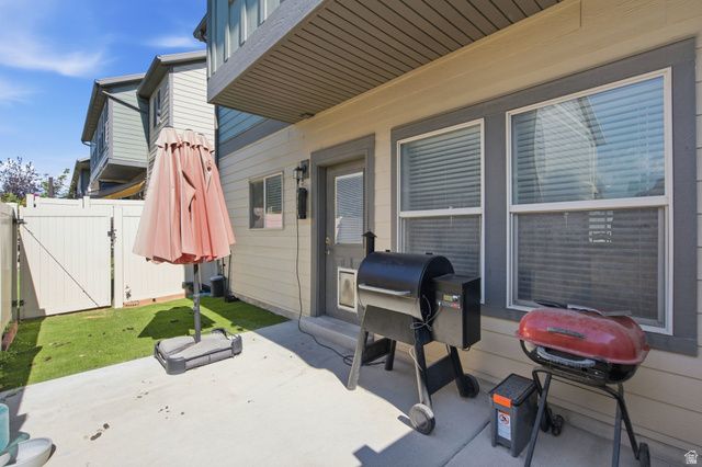 127 E RIVER BEND RD, Saratoga Springs, UT 84045