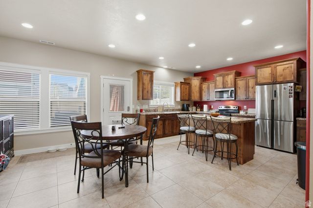 127 E RIVER BEND RD, Saratoga Springs, UT 84045