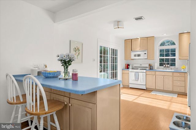 604 OLDE FARM RD, Media, PA 19063