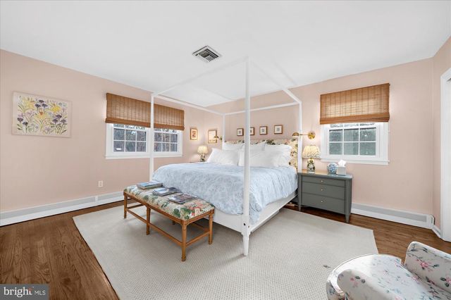 604 OLDE FARM RD, Media, PA 19063