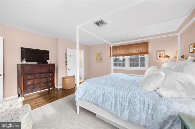 604 OLDE FARM RD, Media, PA 19063