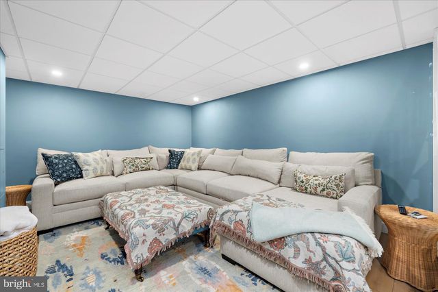 604 OLDE FARM RD, Media, PA 19063