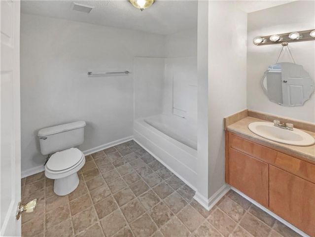 2855 W Highway 166, Carrollton, GA 30117