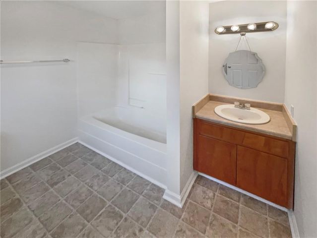 2855 W Highway 166, Carrollton, GA 30117